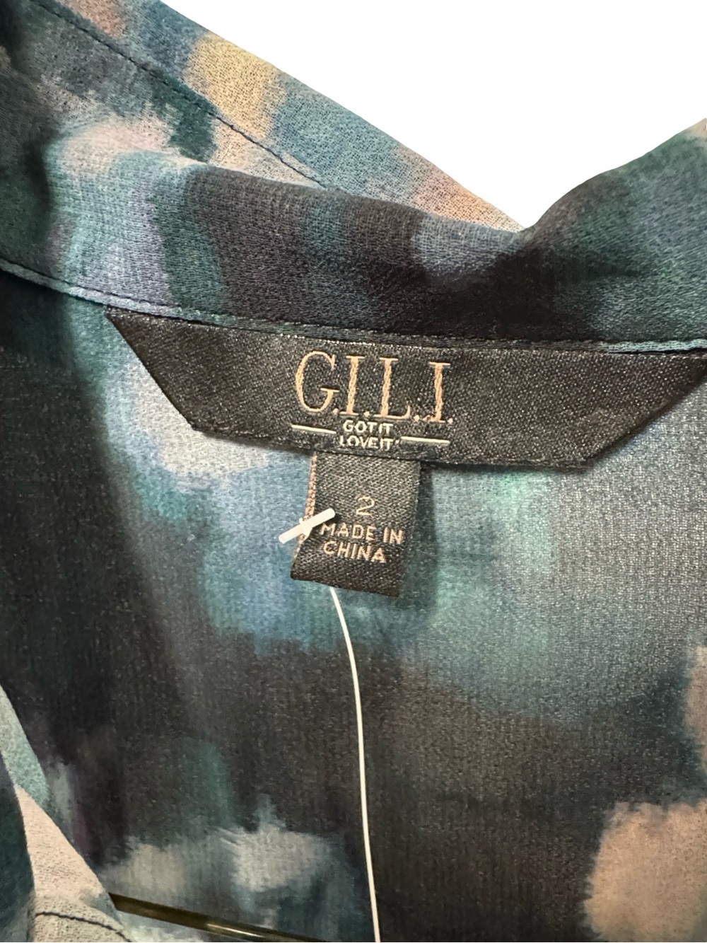 G.I.L.I. Floral Wash Button-Down Blouse in Blue, White, Black - Picture 5 of 6